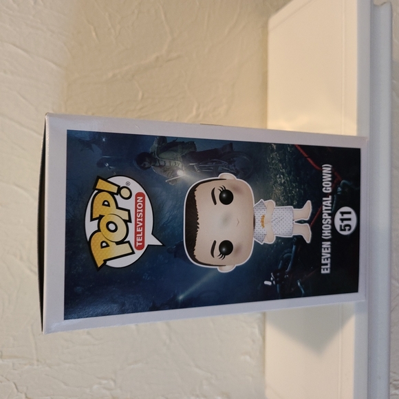 [Funko Pop] Stranger Things- Eleven(Hospital Gown) 511 - Picture 4 of 6